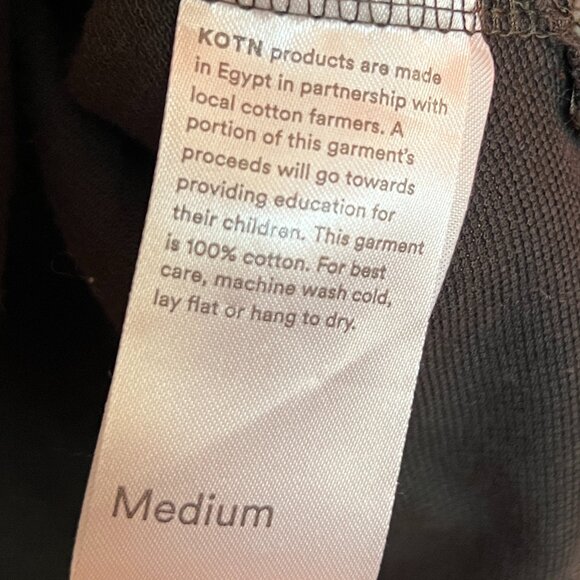 KOTN textured long-sleeve tee-shirt, size M - Picture 5 of 5